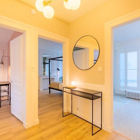 3 Bedroom Apartment On The Grand Place ليل المظهر الخارجي الصورة